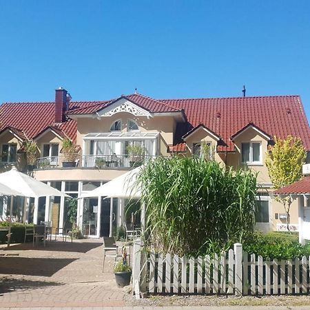 Hotel Garni Auszeit Boltenhagen  Exterior photo